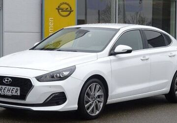 Hyundai i30 94.558 km 16.560 &euro; Ravensburg 88213