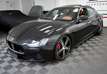 Maserati Ghibli 68.300 km 34.900 &euro; Uhldingen 88690