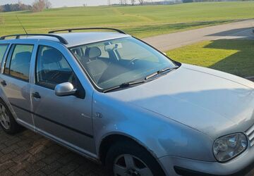 VW Golf 210.000 km 999 &euro; Hergatz 88145