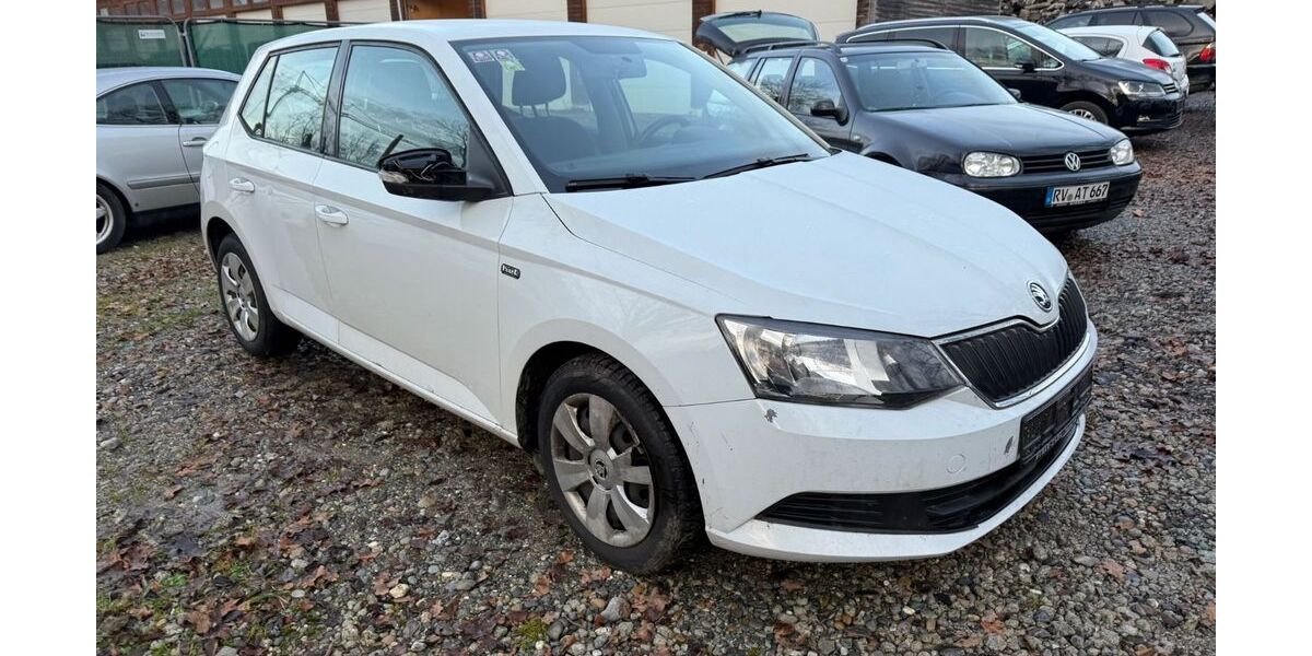 Skoda Fabia 150.000 km 3.200 &euro; Ravensburg 88212