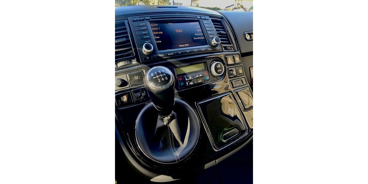 VW T5 Multivan 229.000 km 15.000 &euro; Markdorf 88677