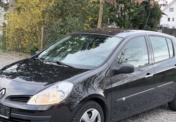 Renault Clio 172.000 km 3.499 &euro; Friedrichshafen 88048