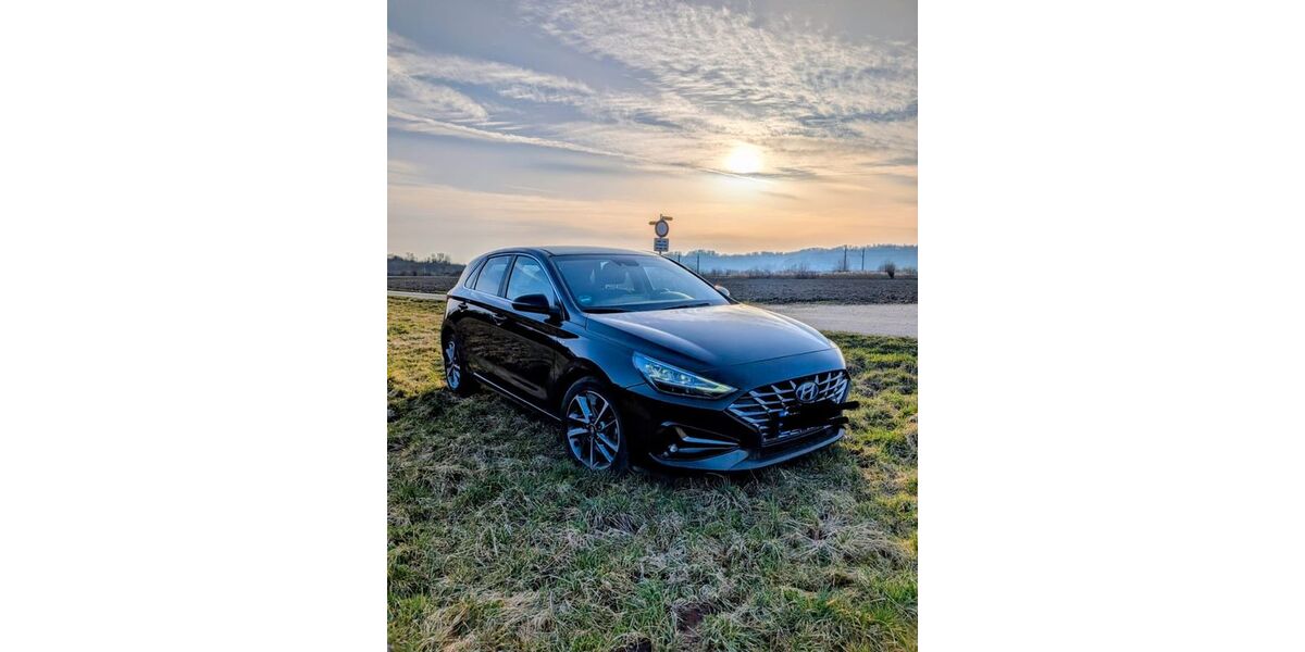 Hyundai i30 25.000 km 21.200 &euro; Fronreute 88273