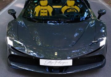 Ferrari SF90 7.100 km 399.090 &euro; Meckenbeuren 88074