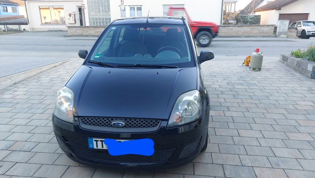 Ford Fiesta 209.000 km 1.199 &euro; Meckenbeuren 88074