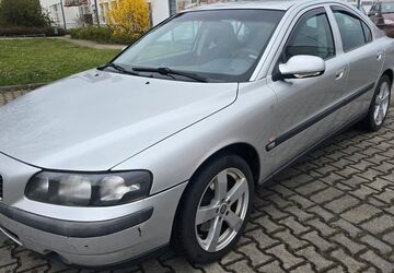 Volvo S60 236.000 km 4.299 &euro; Friedrichshafen 88046