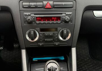 Audi A3 263.530 km 1.700 &euro; FRIEDRICHSHAFEN 88045