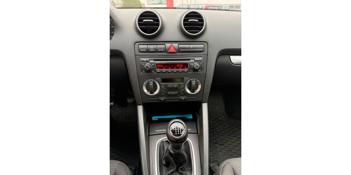 Audi A3 263.530 km 1.700 &euro; FRIEDRICHSHAFEN 88045