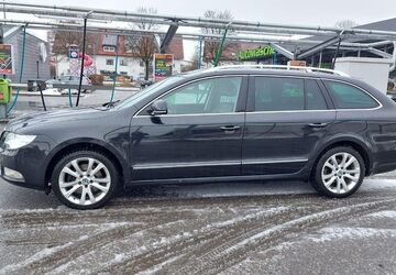 Skoda Superb 236.600 km 6.100 &euro; Neukirch 88099