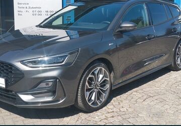 Ford Focus 14.400 km 26.990 &euro; Überlingen 88662