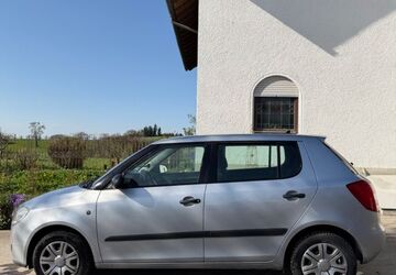 Skoda Fabia 154.615 km 3.300 &euro; Neukirch 88099