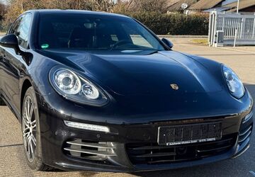 Porsche Panamera 83.000 km 44.900 &euro; Meckenbeuren 88074