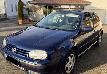 VW Golf 250.000 km 990 &euro; Schlier 88281