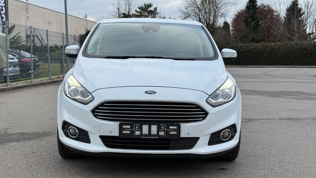 Ford S-Max 230.456 km 9.990 &euro; Meckenbeuren 88074