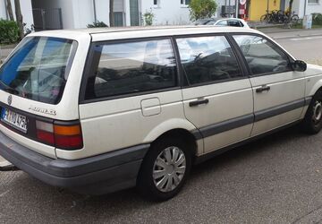 VW Passat 180.000 km 2.000 &euro; Friedrichshafen 88045