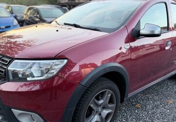 Dacia Sandero 163.000 km 5.600 &euro; Friedrichshafen 88048