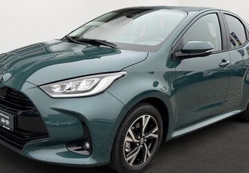 Toyota Yaris 2.500 km 26.860 &euro; Friedrichshafen 88046