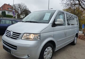 VW T5 Multivan 327.000 km 8.990 &euro; Friedrichshafen 88045
