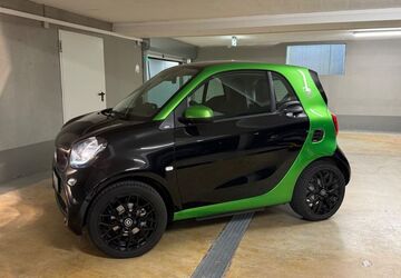 Smart ForTwo 18.000 km 9.600 &euro; Friedrichshafen 88048