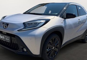 Toyota Aygo (X) 5.000 km 21.257 &euro; Friedrichshafen 88046