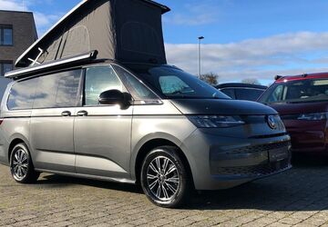 VW T7 California 2.400 km 59.900 &euro; Lindau 88131
