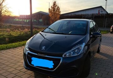 Peugeot 208 125.000 km 5.500 &euro; Friedrichshafen 88046
