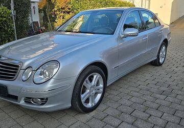 Mercedes-Benz E 320 138.000 km 12.900 &euro; Baienfurt 88255