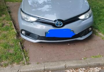 Toyota Auris Touring Sports 244.000 km 13.800 &euro; Friedrichshafen 88046
