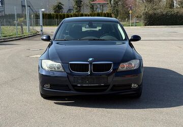 BMW 320 223.564 km 2.290 &euro; Meckenbeuren 88074