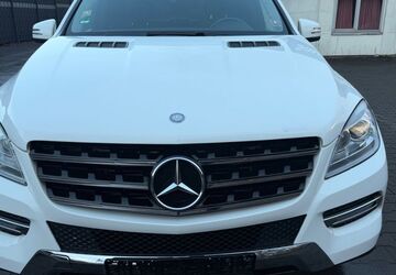 Mercedes-Benz ML 250 272.000 km 12.990 &euro; Meckenbeuren 88074