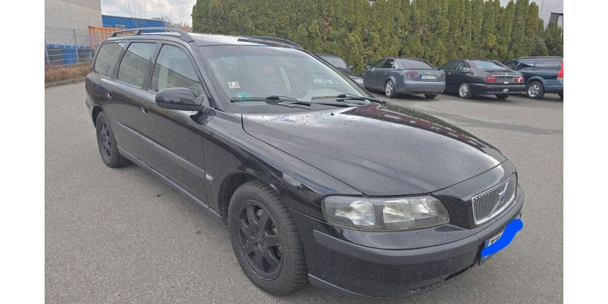 Volvo V70 325.000 km 3.999 &euro; Friedrichshafen 88046