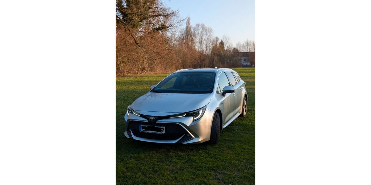 Toyota Corolla 73.000 km 22.990 &euro; Eriskirch 88097