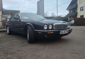 Jaguar XJ 126.000 km 5.500 &euro; Friedrichshafen 88046
