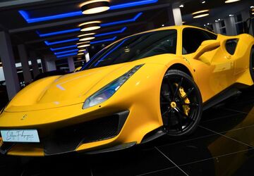 Ferrari 488 Pista 7.500 km 499.488 &euro; Meckenbeuren 88074