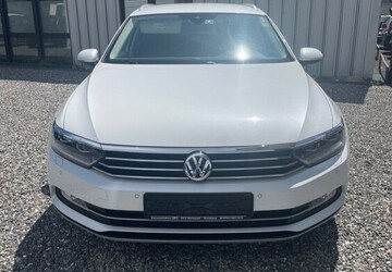 VW Passat Variant 62.260 km 25.999 &euro; Konstanz 78462