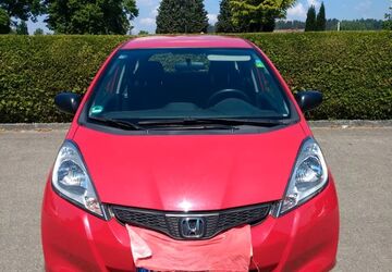Honda Jazz 96.000 km 5.400 &euro; Kressbronn am Bodensee 88079