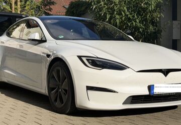 Tesla Model S 93.000 km 67.900 &euro; Immenstaad 88090