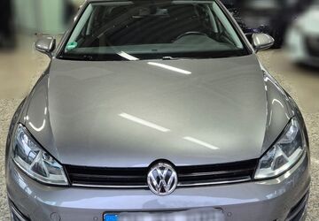 VW Golf 94.151 km 11.250 &euro; Friedrichshafen 88045