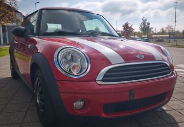 Mini ONE 112.000 km 4.300 &euro; Friedrichshafen 88046