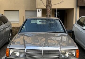 Mercedes-Benz 190 166.000 km 6.690 &euro; Weingarten 88250