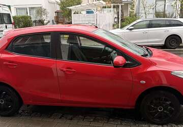 Mazda 2 208.067 km 1.990 &euro; Konstanz 78467