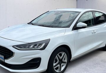 Ford Focus 53.706 km 18.330 &euro; Konstanz 78467