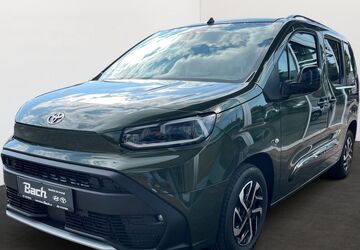 Toyota Proace City 5.000 km 33.240 &euro; Überlingen 88662