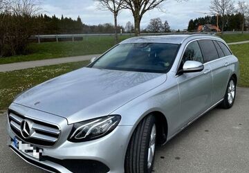 Mercedes-Benz E 220 78.444 km 22.700 &euro; Ravensburg 88213