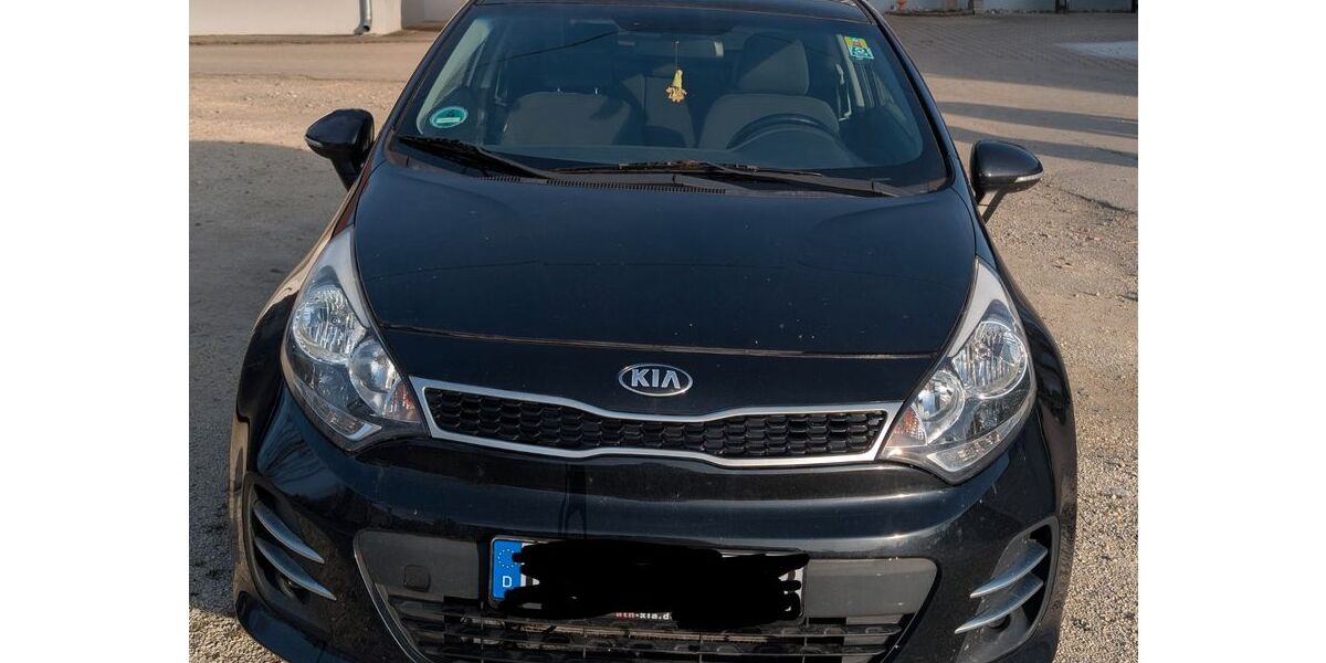 Kia Rio 202.772 km 3.200 &euro; Grünkraut 88287