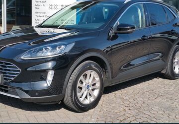 Ford Kuga 109.000 km 22.490 &euro; Überlingen 88662