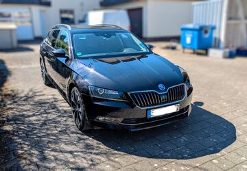 Skoda Superb 119.900 km 17.900 &euro; Deggenhausertal 88693