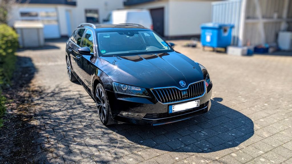 Skoda Superb 119.900 km 17.900 &euro; Deggenhausertal 88693