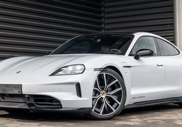Porsche Taycan 9.900 km 103.870 &euro; Friedrichshafen 88045
