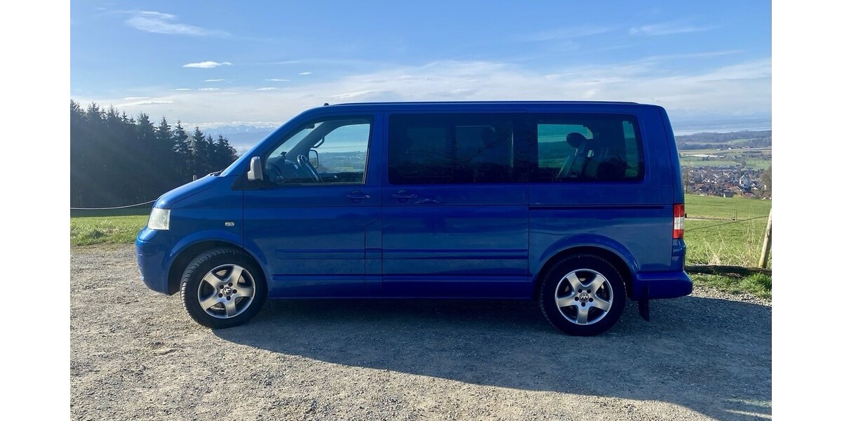 VW T5 Multivan 229.000 km 15.000 &euro; Markdorf 88677